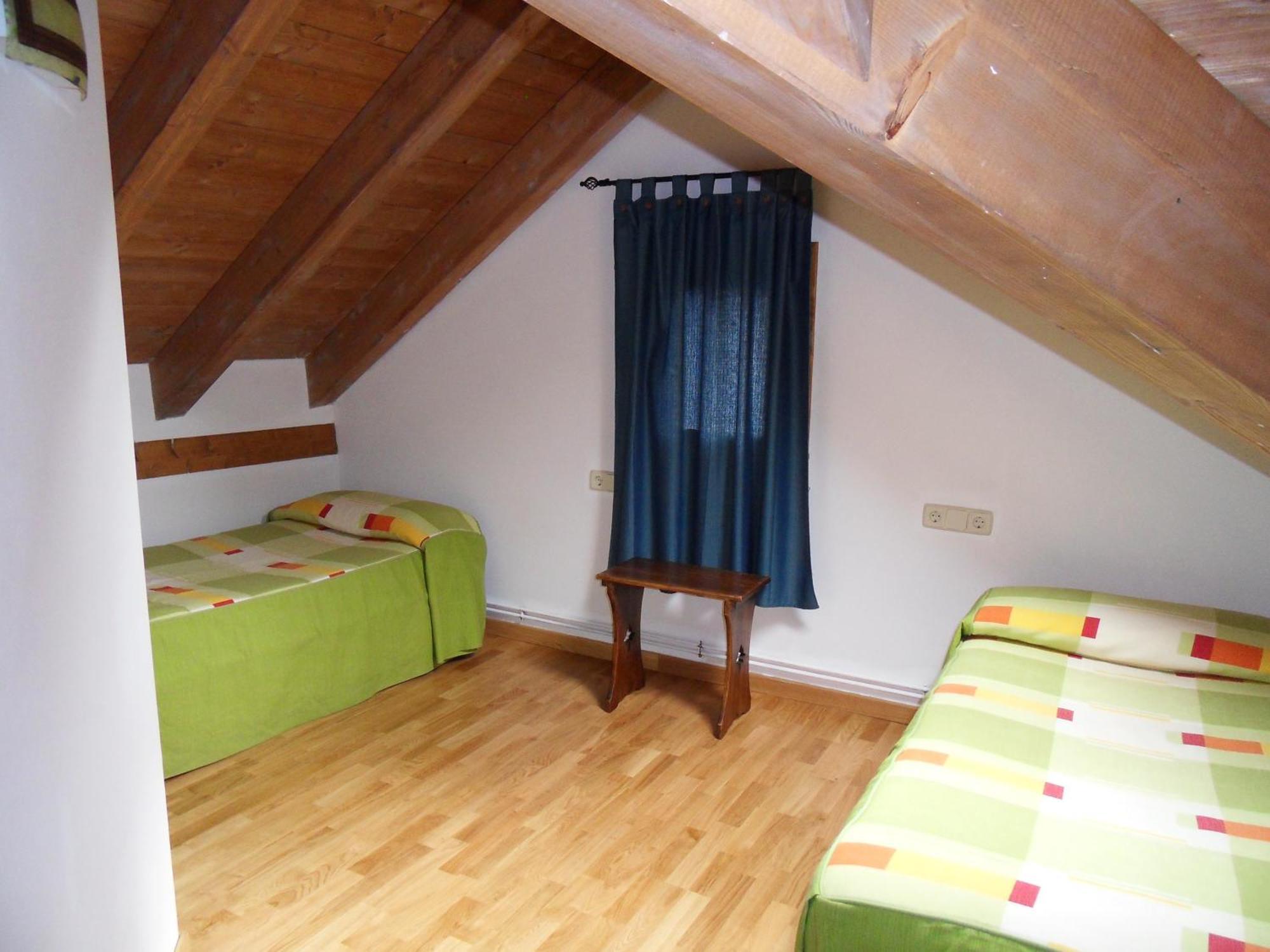 Pensio I Apartaments La Bordeta เตาอุยล์ ภายนอก รูปภาพ