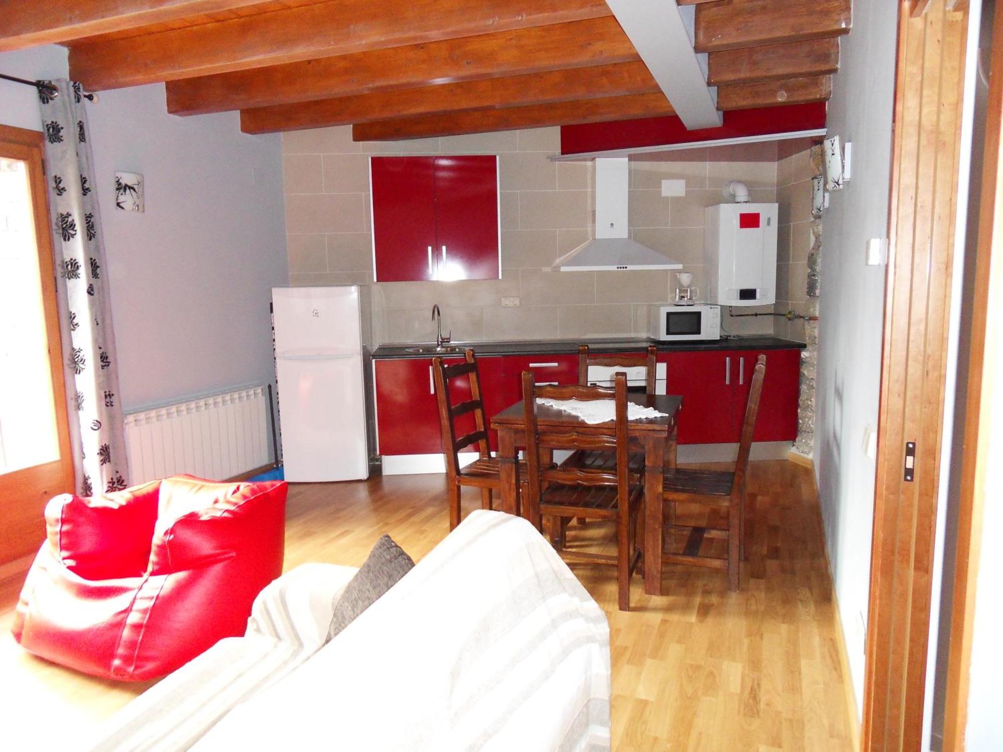 Pensio I Apartaments La Bordeta เตาอุยล์ ภายนอก รูปภาพ