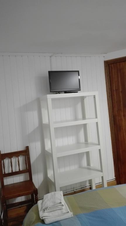 Pensio I Apartaments La Bordeta เตาอุยล์ ภายนอก รูปภาพ
