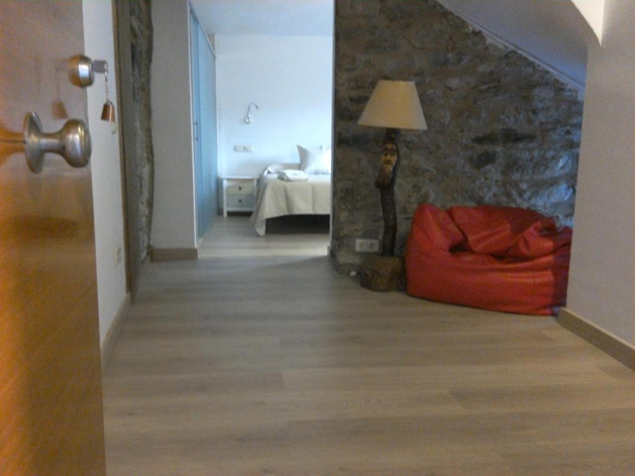 Pensio I Apartaments La Bordeta เตาอุยล์ ภายนอก รูปภาพ